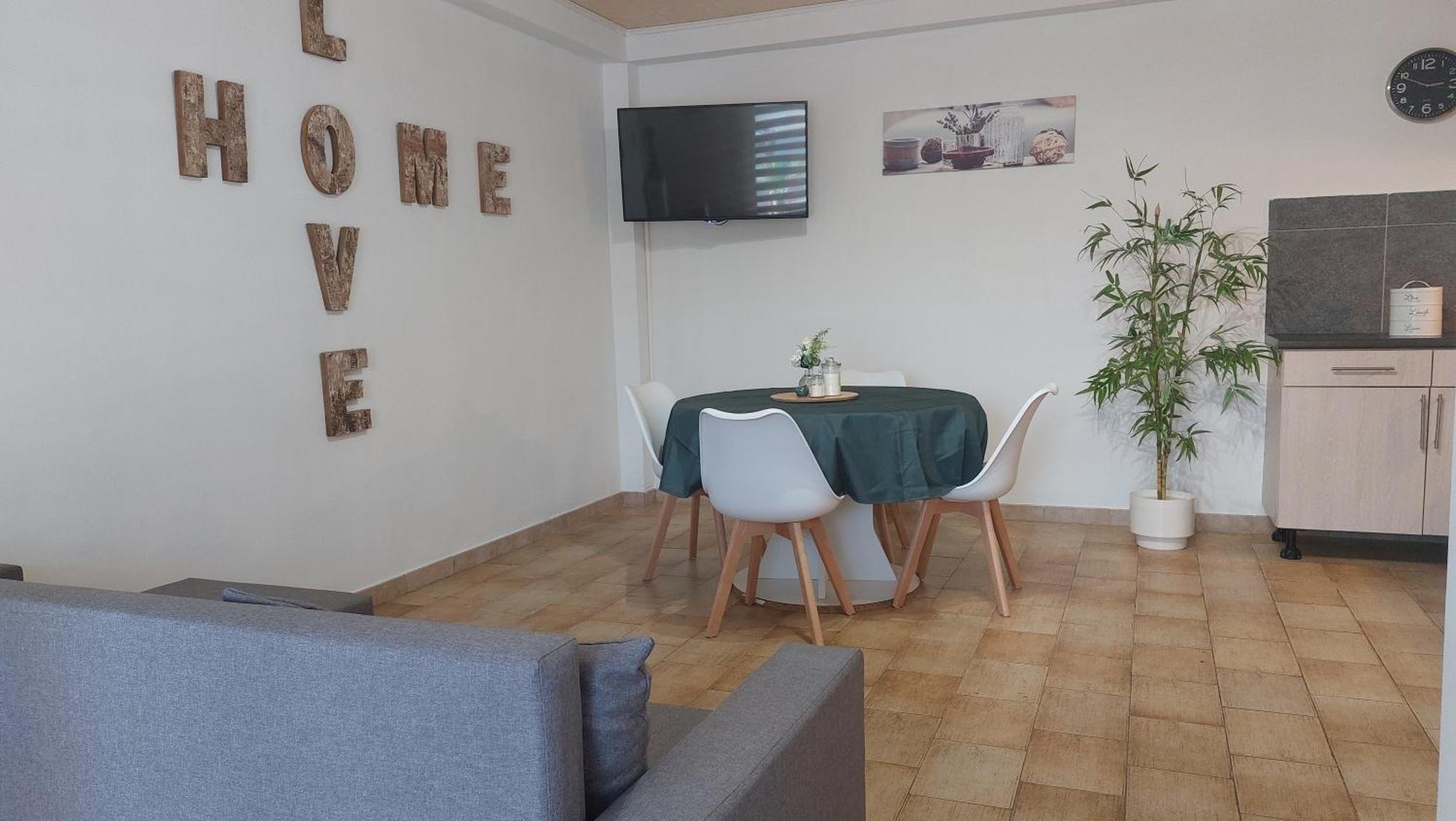 A La Cour De La Sucrerie Daire Binche Dış mekan fotoğraf